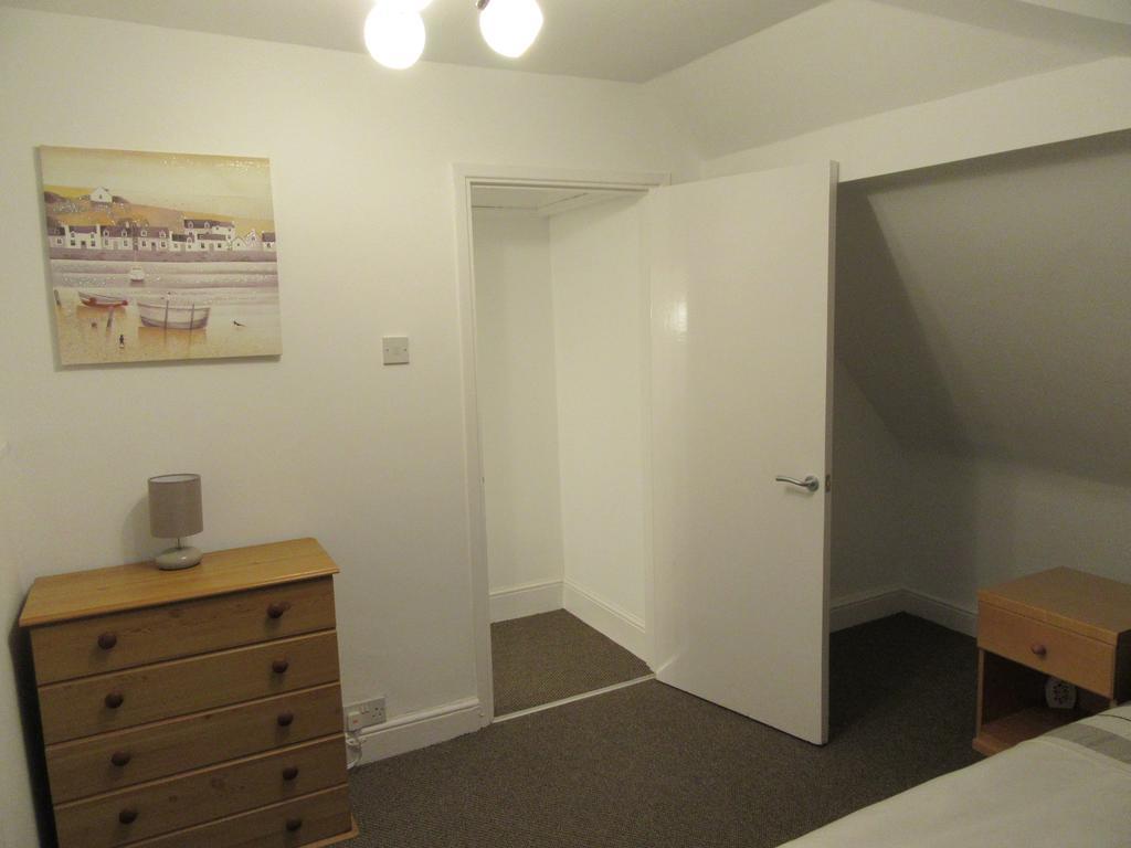 No 5 - Large 1 Bed Near Sefton Park And Lark Lane Appartement Liverpool Buitenkant foto