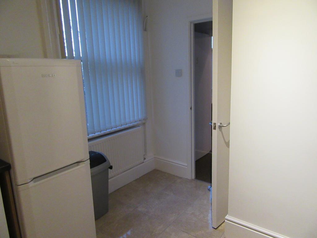 No 5 - Large 1 Bed Near Sefton Park And Lark Lane Appartement Liverpool Buitenkant foto