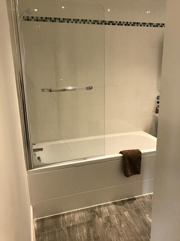 No 5 - Large 1 Bed Near Sefton Park And Lark Lane Appartement Liverpool Buitenkant foto