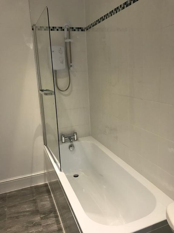 No 5 - Large 1 Bed Near Sefton Park And Lark Lane Appartement Liverpool Buitenkant foto